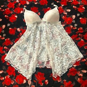 Light pink sleepware